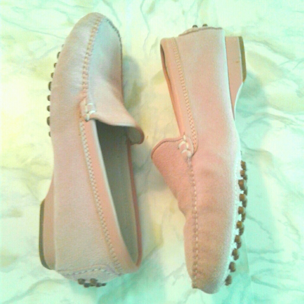 Vaneli "EMERSON" Trendy Dusty Rose Suede Loafer